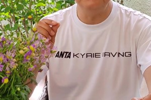 蘇群：詹眉現(xiàn)在只能打2到3節(jié)的好球，若無(wú)年輕的持球核心加入，湖人下賽季仍走不遠(yuǎn)