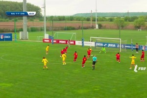 U16國足禁區(qū)失誤送大禮，羅馬尼亞球員輕松破門